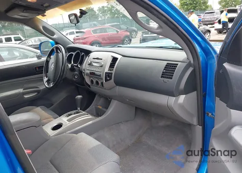 2005 Toyota Tacoma Base V6 z USA, uszkodzony, nr VIN 5TEUU42N55Z006079